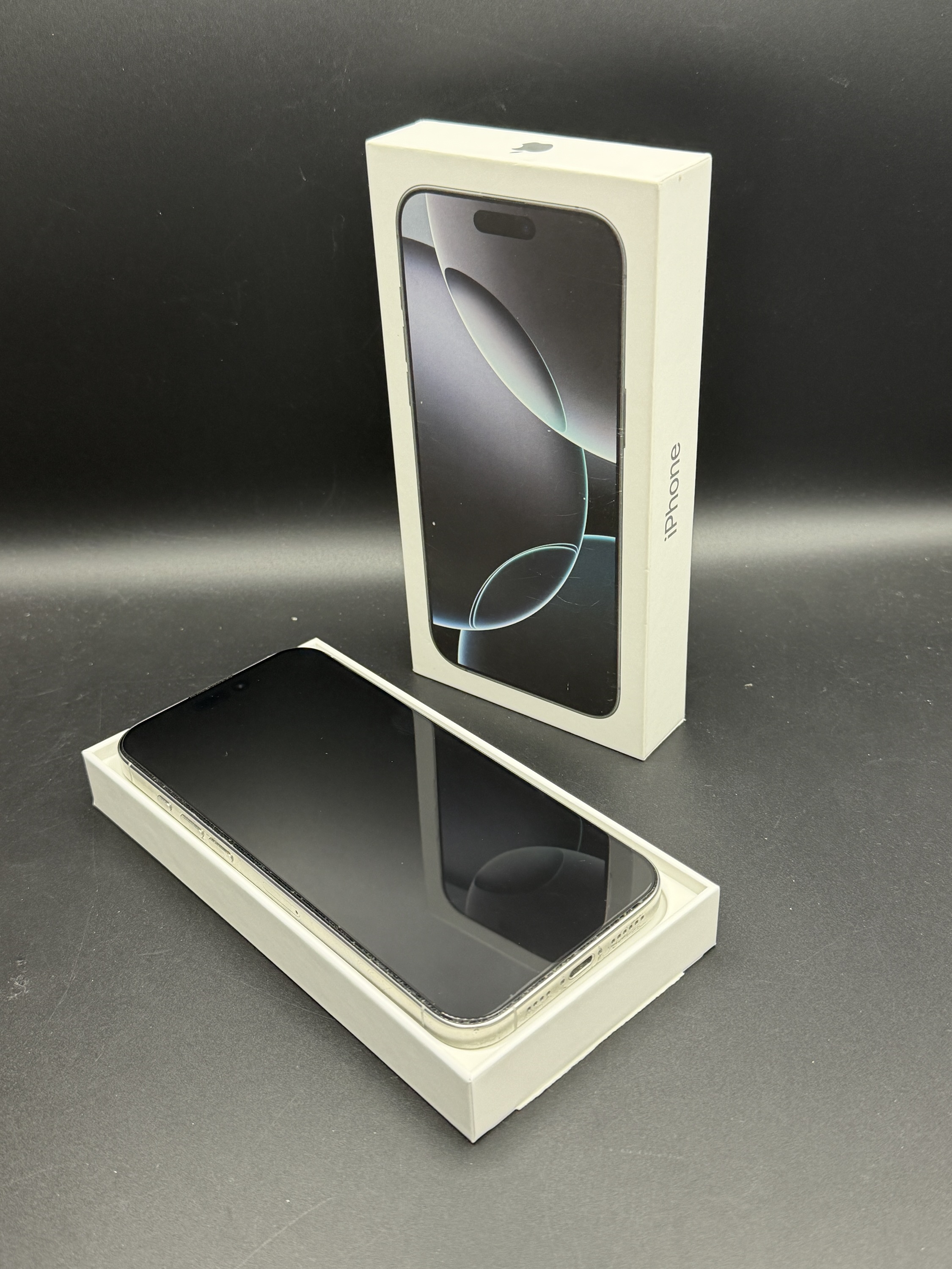 IPHONE 16 PRO MAX 256GB BLANCO TITANIO COMO NUEVO - Imagen 3