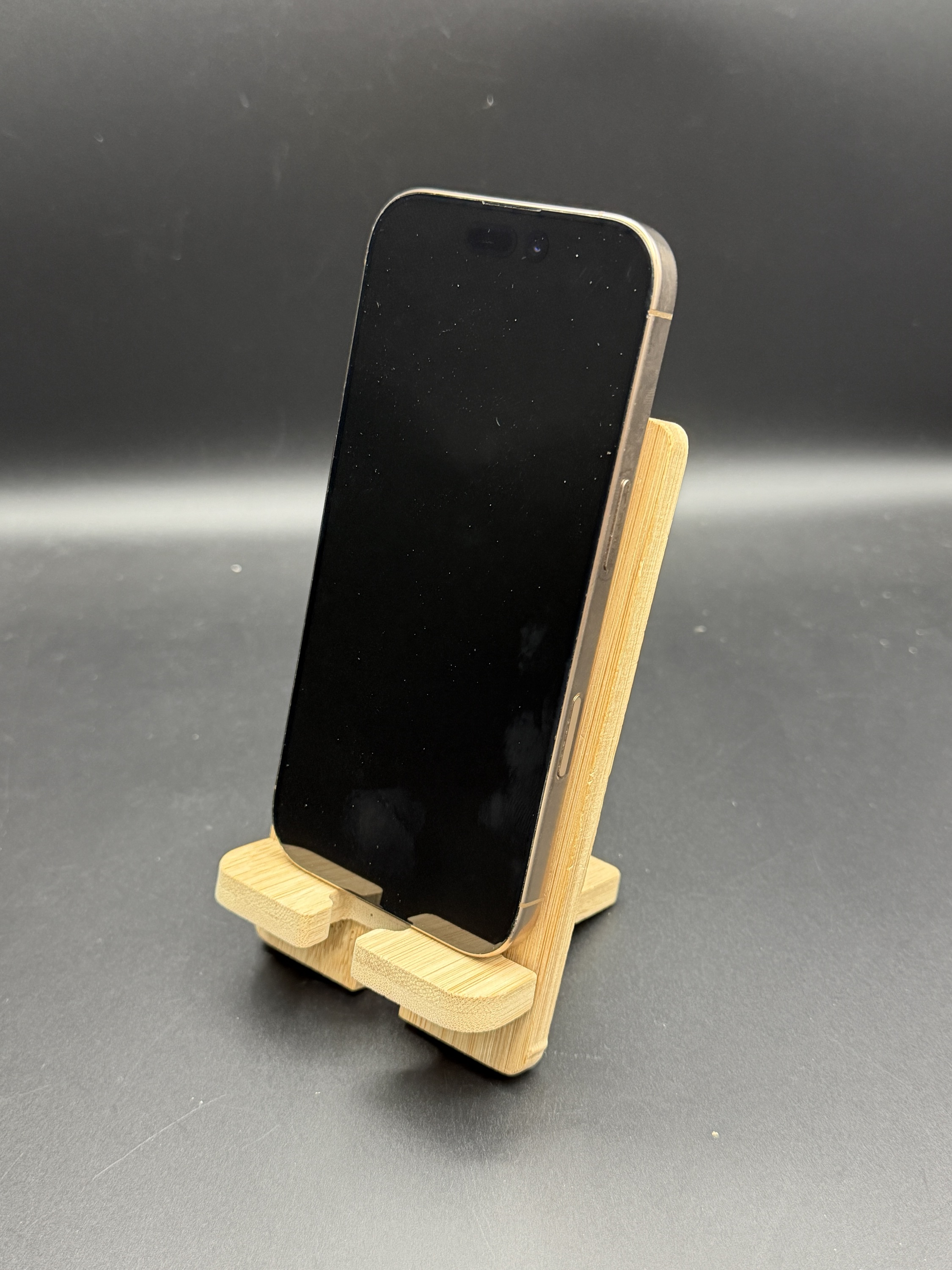 IPHONE 16 PRO 128GB TITANIO DESIERTO COMO NUEVO - Imagen 3