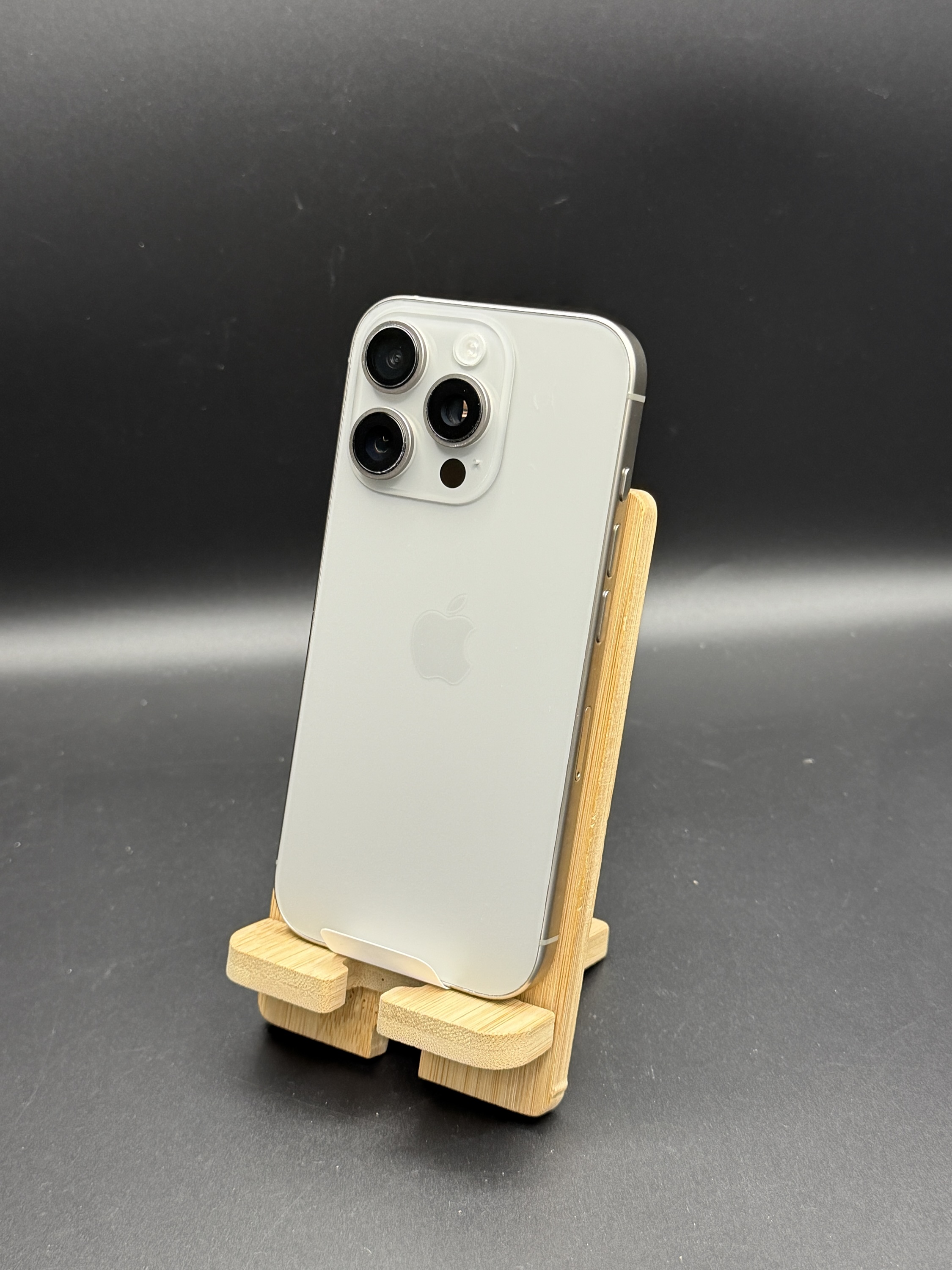 IPHONE 16 PRO 512GB TITANIO NATURAL COMO NUEVO - Imagen 2