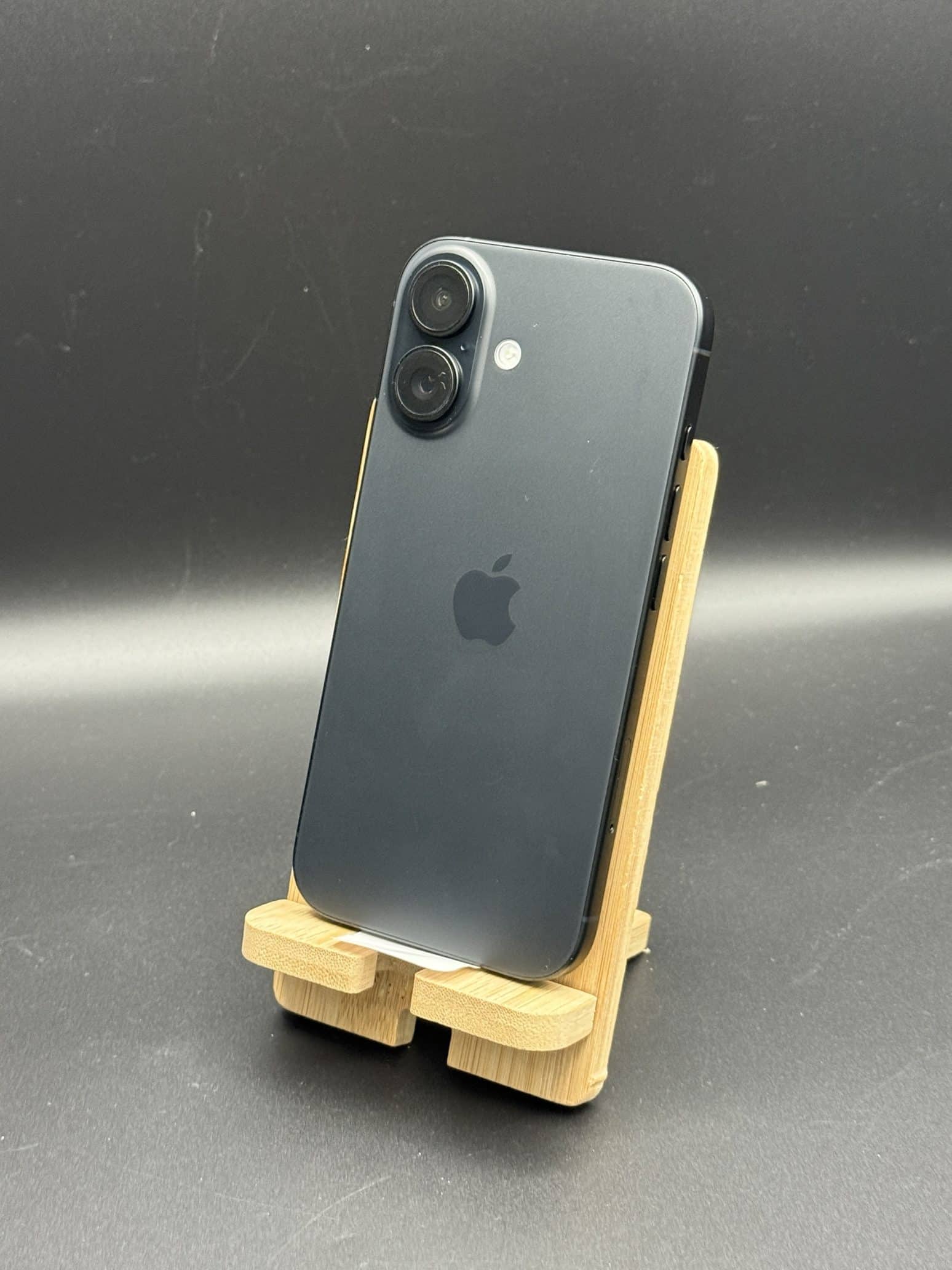 IPHONE 16 256GB NEGRO COMO NUEVO - Imagen 2