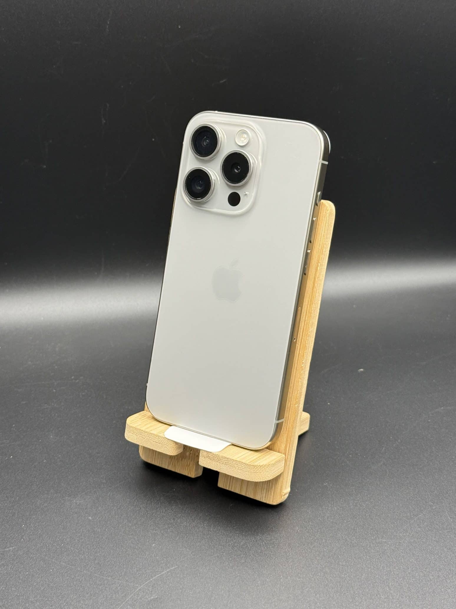 IPHONE 15 PRO 128GB TITANIO NATURAL COMO NUEVO - Imagen 3